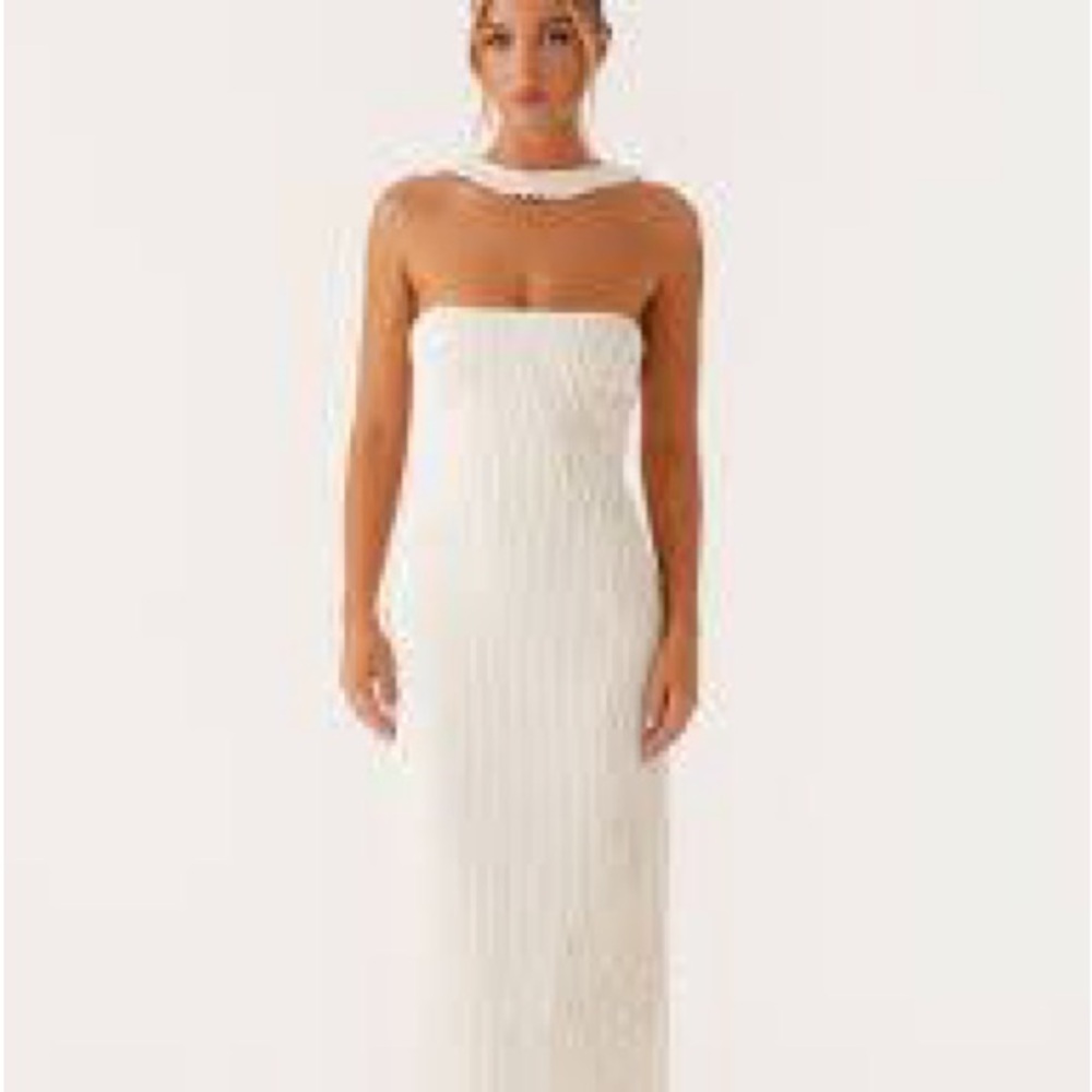 Classy White Knit maxi dress by Peppermayo